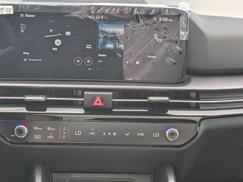 Certified 2026 Kia Sportage SX FWD image 16