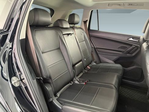 Used 2021 Volkswagen Tiguan SEL image 23