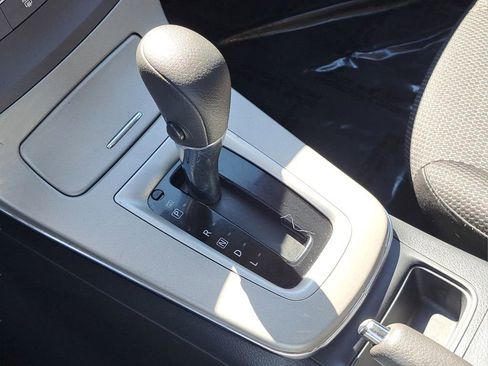 Used 2013 Nissan Sentra S image 17