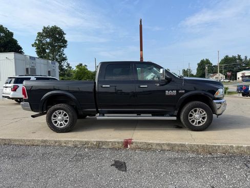 Used 2018 RAM 2500 Laramie w/ Snow Chief Group AWD/4WD image 5