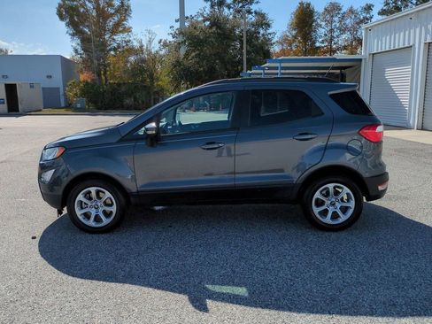 Used 2021 Ford EcoSport SE w/ SE Convenience Package image 8
