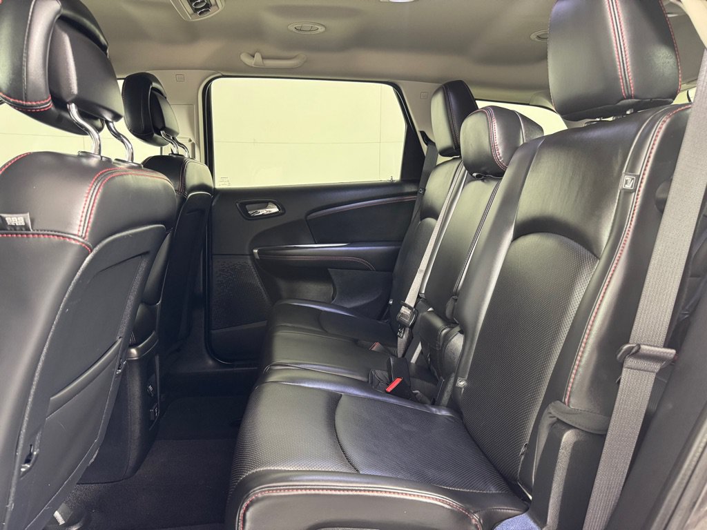 Used 2017 Dodge Journey GT w/ Driver Convenience Group FWD image 18