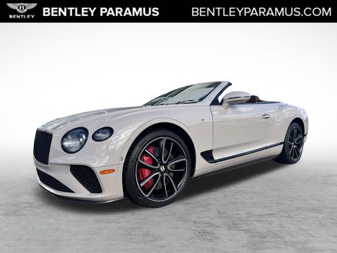 Used 2020 Bentley Continental GT image 1