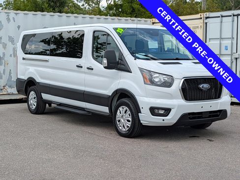 Used 2025 Ford Transit 350 XLT RWD image 3