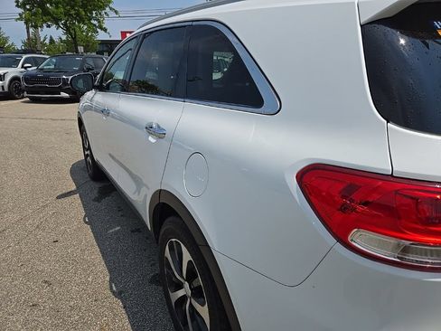 Used 2018 Kia Sorento EX AWD/4WD image 6