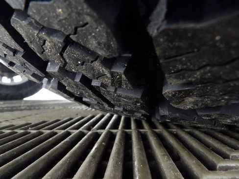 Used 2021 Chevrolet Colorado ZR2 w/ Colorado ZR2 Bison Edition image 8