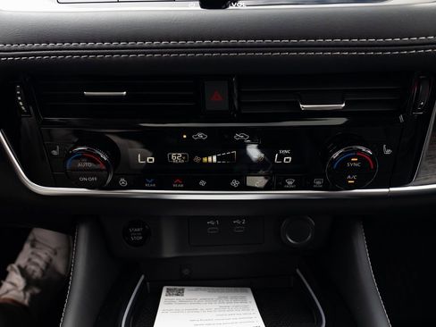 New 2026 Nissan Rogue Platinum w/ Platinum Premium Package image 17