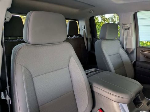 Used 2025 GMC Sierra 1500 Elevation w/ Preferred Package image 6