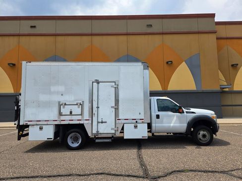 Used 2016 Ford F550 2WD Regular Cab Super Duty image 7