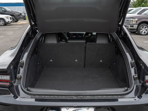 New 2026 Dodge Charger R/T AWD/4WD image 9