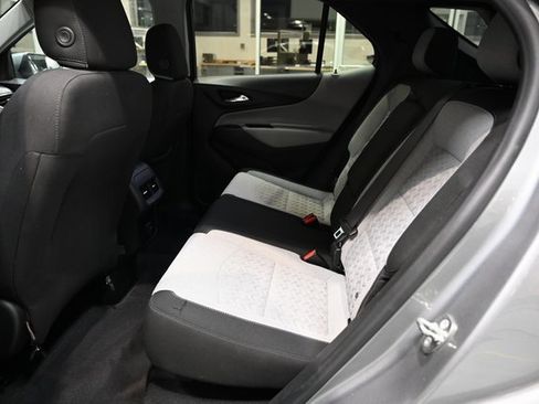 Used 2023 Chevrolet Equinox LT image 9