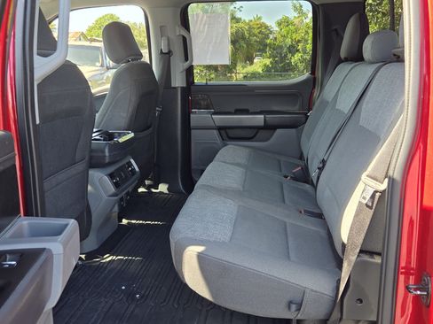 Used 2022 Ford F150 XLT w/ Equipment Group 302A High RWD image 10