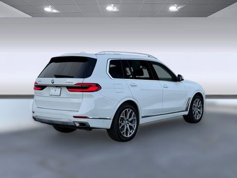 Certified 2023 BMW X7 xDrive40i w/ Premium Package image 8
