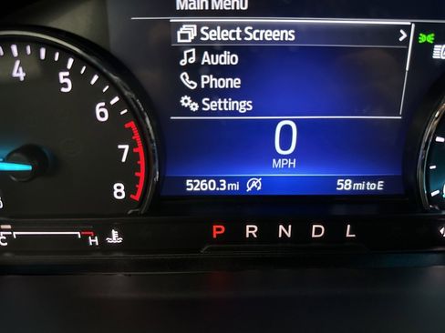 Used 2024 Ford Explorer XLT w/ Equipment Group 202A image 14