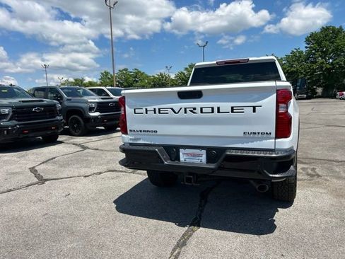 New 2026 Chevrolet Silverado 2500 Custom w/ Custom Value Package AWD/4WD image 4