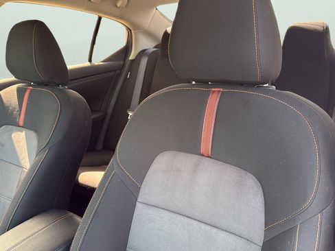 Used 2023 Nissan Sentra SR FWD image 6