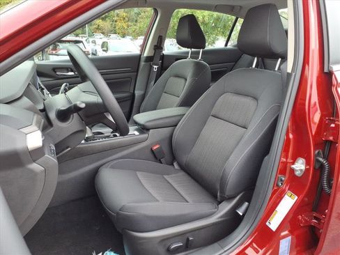 New 2025 Nissan Altima 2.5 SV w/ SV Special Edition Package image 4