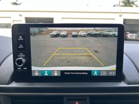 Used 2025 Honda Pilot Touring image 25