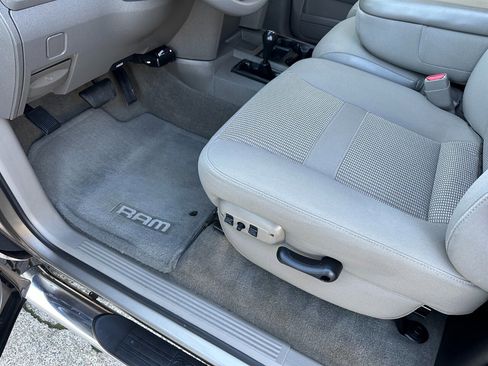 Used 2007 Dodge Ram 2500 Truck SLT w/ Trailer Tow Group image 11