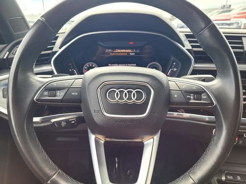 Used 2022 Audi Q3 2.0T Premium Plus w/ Premium Plus Package AWD/4WD image 25