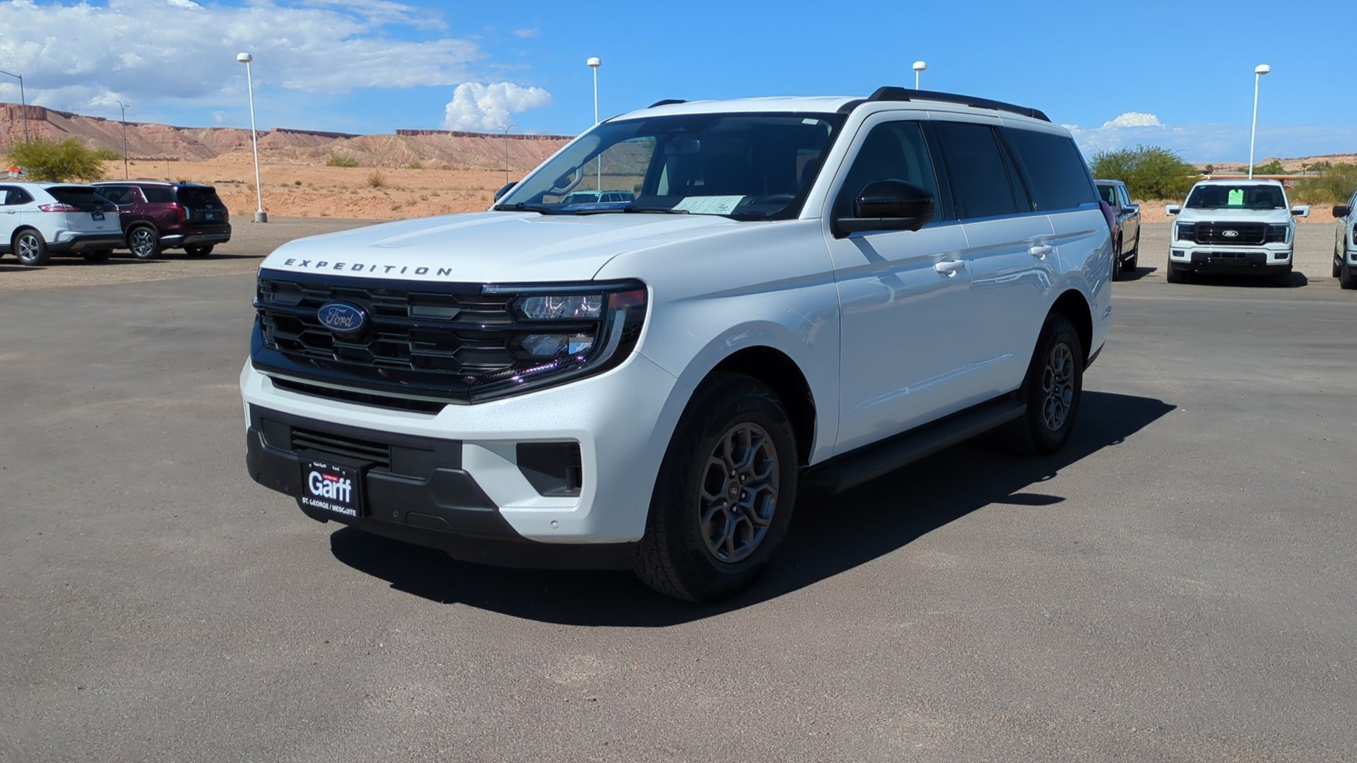 Used 2025 Ford Expedition Active RWD image 10