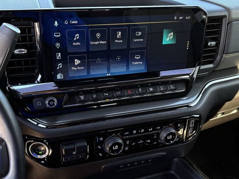 Used 2024 Chevrolet Silverado 2500 ZR2 image 14