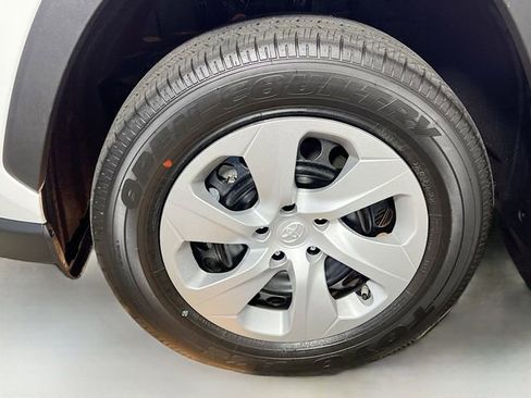 New 2025 Toyota RAV4 LE image 11