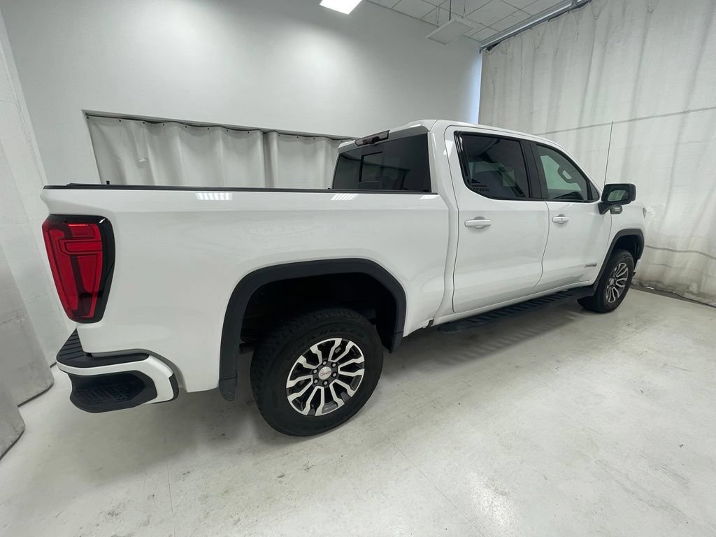 Used 2023 GMC Sierra 1500 AT4 w/ AT4 Premium Package AWD/4WD image 6