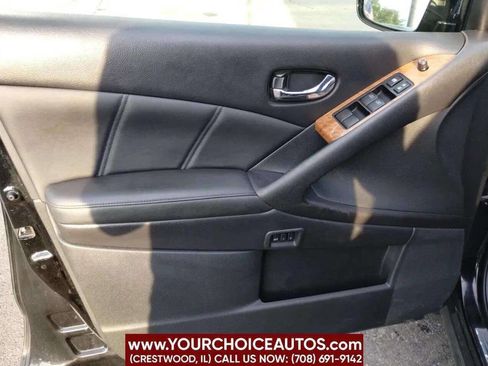 Used 2011 Nissan Murano LE w/ Navigation Pkg image 14