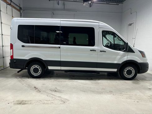 Used 2024 Ford Transit 350 XL image 2