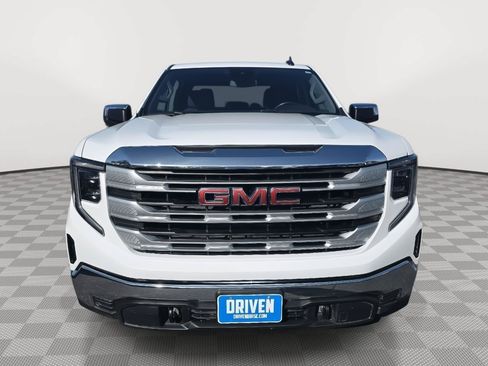 Used 2024 GMC Sierra 1500 SLE AWD/4WD image 2
