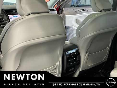 Used 2022 Jeep Grand Cherokee L Overland w/ Advanced Protech Group III AWD/4WD image 30