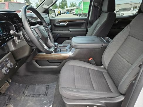 Used 2024 Chevrolet Silverado 1500 RST w/ True North Edition Plus AWD/4WD image 8