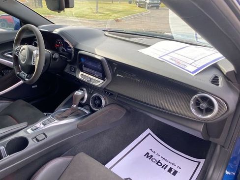 Used 2019 Chevrolet Camaro ZL1 image 26