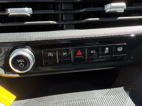 New 2026 Ford Explorer ST-Line AWD/4WD image 15