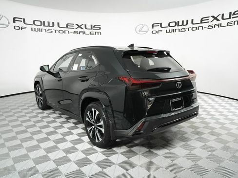 New 2026 Lexus UX 300h FWD image 5