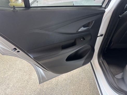 New 2026 Buick Envista Avenir image 9