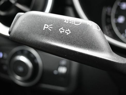 Used 2023 Alfa Romeo Stelvio Ti AWD/4WD image 27