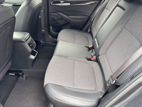 Used 2025 Kia Seltos S FWD image 22