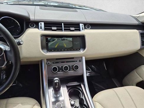 Used 2017 Land Rover Range Rover Sport HSE AWD/4WD image 15