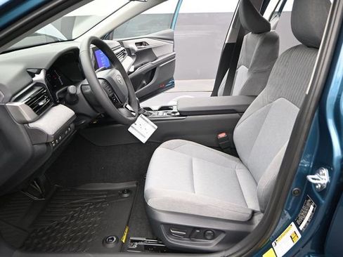 New 2026 Toyota Camry LE w/ Convenience Package image 10