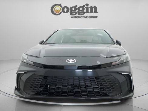 New 2026 Toyota Camry SE FWD image 29