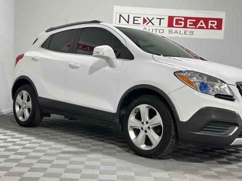Used 2016 Buick Encore FWD image 2
