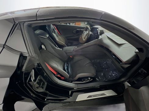 Used 2023 Chevrolet Corvette Stingray w/ Z51 Performance Package image 29