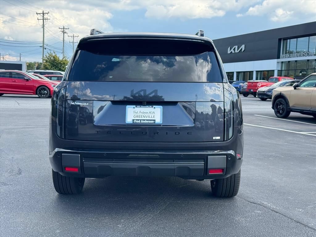 Certified 2027 Kia Telluride EX X-Line w/ Towing Package AWD/4WD image 4
