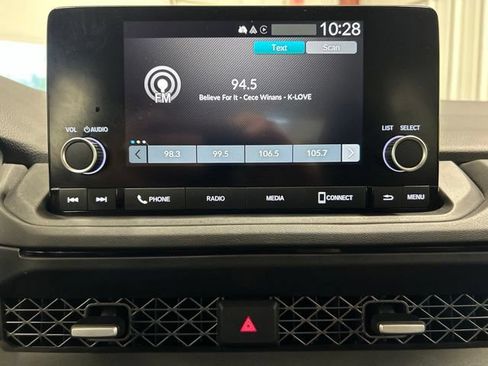 Certified 2024 Honda Accord EX image 31