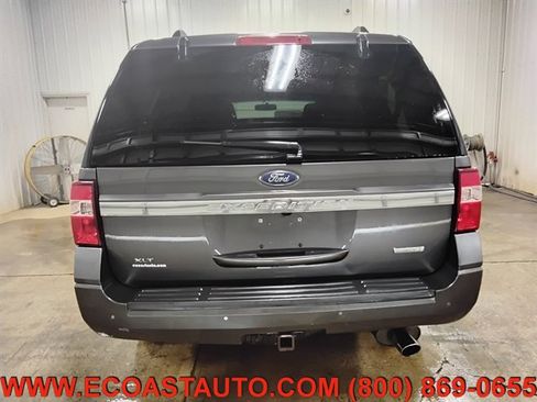 Used 2016 Ford Expedition XLT AWD/4WD image 8