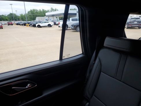 Used 2021 Chevrolet Tahoe RST w/ Rear Media and Nav Package AWD/4WD image 13