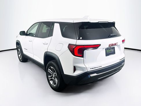 Used 2026 GMC Terrain Elevation FWD image 5