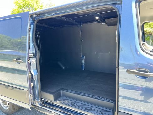 New 2026 Ford Transit 250 Low Roof w/ Load Area Protection Package RWD image 23